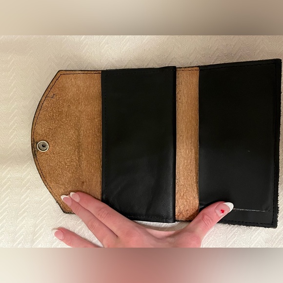 HANDMADE vintage genuine leather wallet - Picture 4 of 5